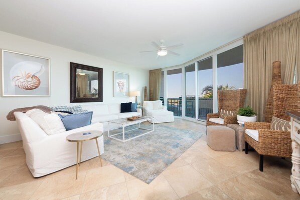 Smart TV, DVD player, table tennis, books