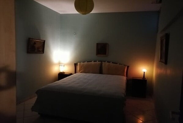 2 bedrooms, WiFi, bed sheets, wheelchair access