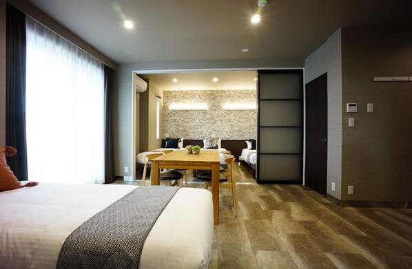 Superior Room for 5 People | Laptop workspace, iron/ironing board, free WiFi - The South Hotel Tokyo (Tokyo)