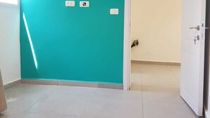 都會公寓, 1 張標準雙人床和 1 張沙發床, 陽台 | 高級寢具、記憶床墊、書桌、隔音
