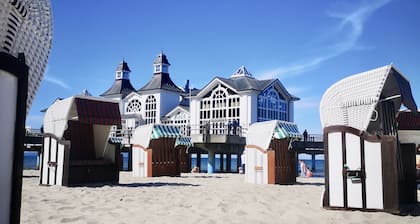 Ruhige und moderne Ferienwohnung in absoluter Strandnähe