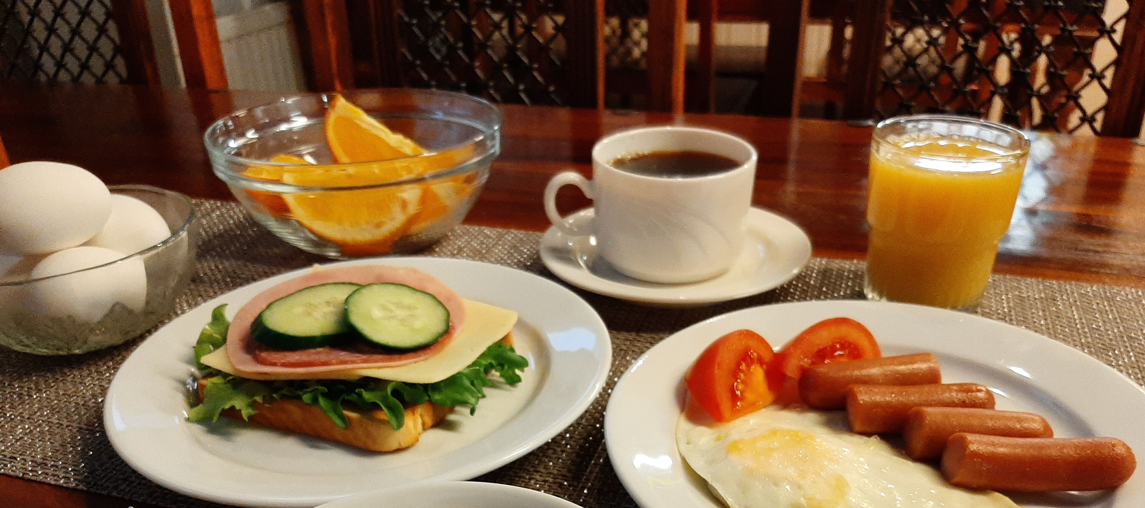daily buffet breakfast (eur 12.90 per person)
