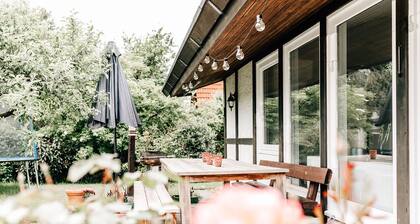 Blomsterhus, eine Perle mitten im Alten Land an der Elbe