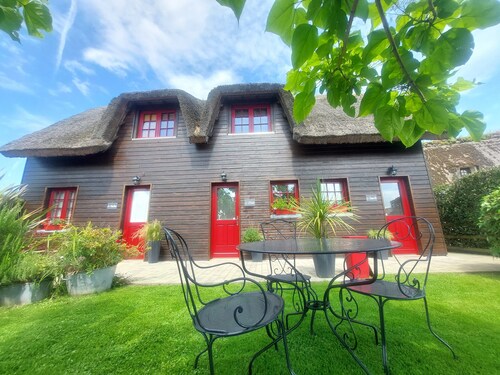Cottage for 2/4 people with swimming pool near Honfleur / sauna
