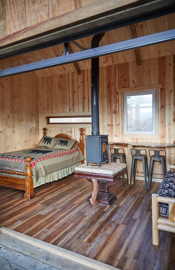 Cliffside Cabin - Breathtaking Cliffside Gem Off Grid-cabin Adventure! - Mountain Home, NC