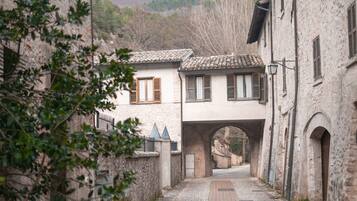 Enceinte de lâhĂ©bergement