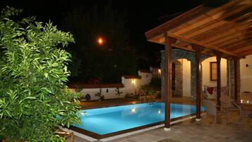 Alberca al aire libre