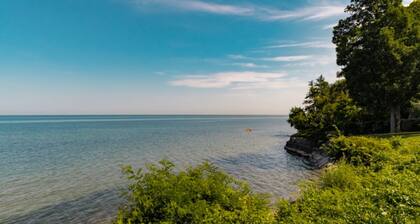 Five Point Cottage, Now Dog Friendly!