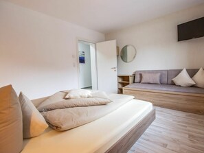 1 Schlafzimmer, Reisekinderbett, kostenloses WLAN