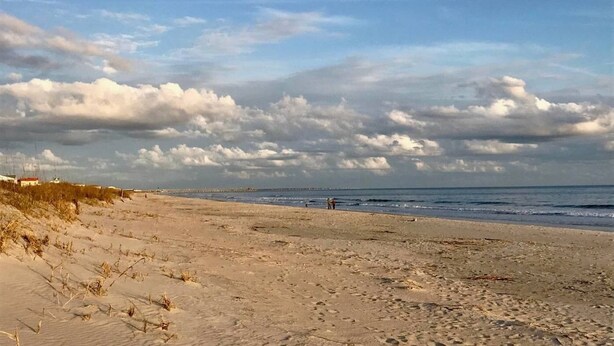 Nær stranden