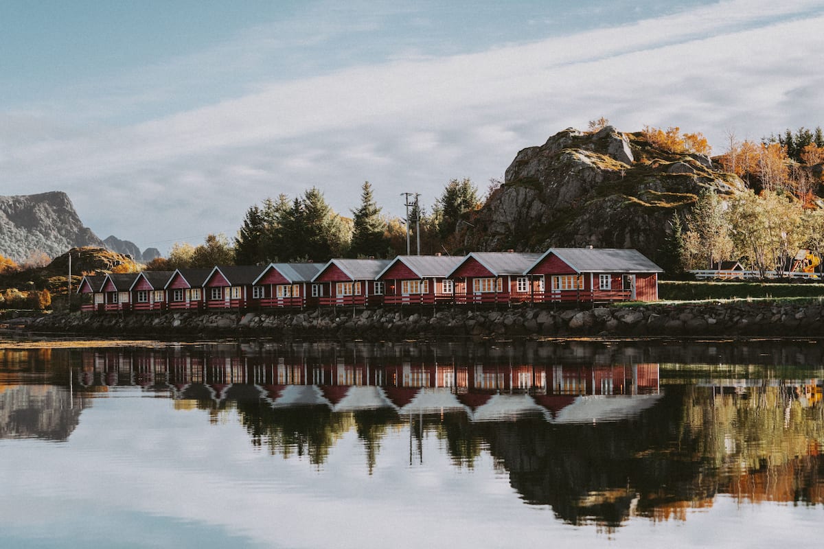 Waterfront Cabin | 1 bedroom, minibar, bed sheets