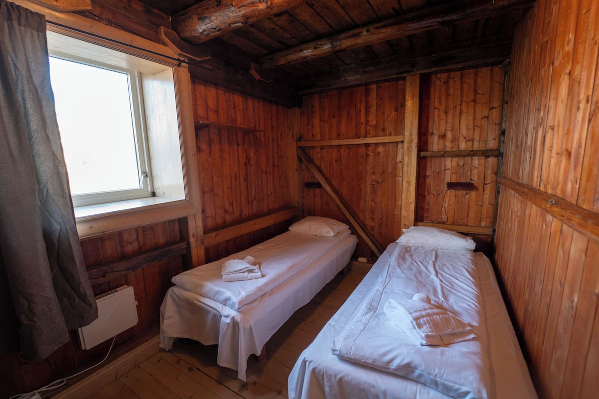 Historic Apartment | 1 bedroom, minibar, bed sheets