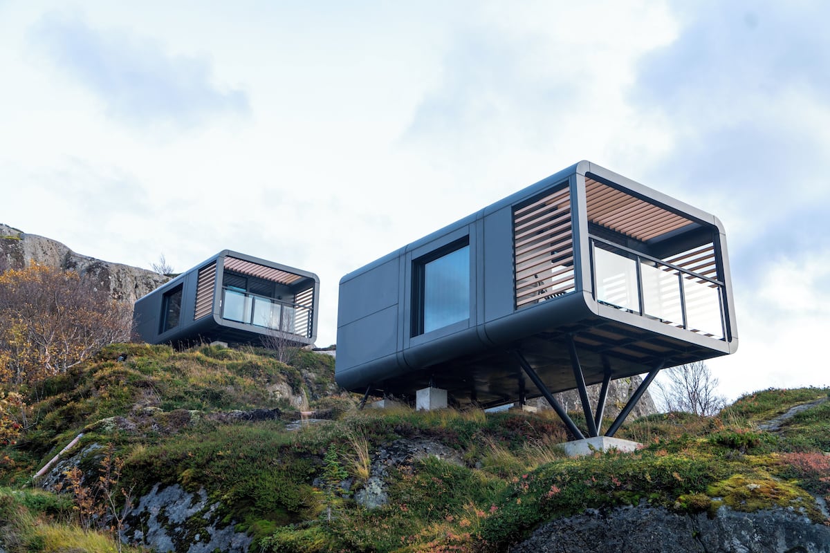Panoramic Cabin | 1 bedroom, minibar, bed sheets
