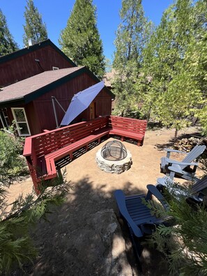 Terrace/patio - Beautiful Cedar Cabin (Northfork)