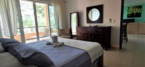 1 bedroom, in-room safe, iron/ironing board, free WiFi