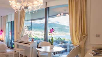 Suite Deluxe, balcon, vue mer (Tosca) | Vue sur la plage/lâocĂ©an