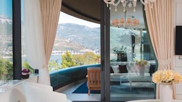 Suite ExĂ©cutive, 1 chambre (Verdi) | Vue sur la plage/lâocĂ©an