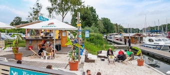 HÀrlig lÀgenhet i Rechlin med sjöutsikt