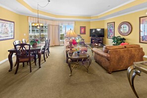 Smart-TV, musikkbibliotek og filmbibliotek