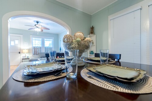 Cottage Dreams-Near beach,conv. cntr,cruise,strand