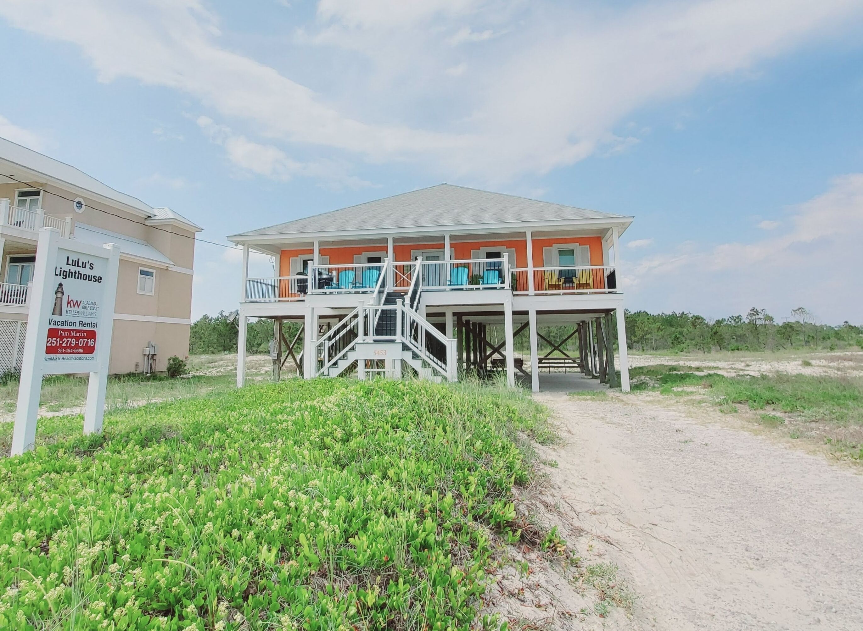 Pet Friendly 4 Bedroom Beach House Steps from the Gulf