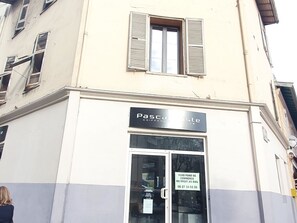 Exterior - Simplistic Holiday Home in Nice Near the Seabeach (Nice)