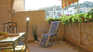 Unclassified image, 2 of 31, button - Sunny and Cosy Apartment Located in Nice, With a Large Private Terrace (Nice)