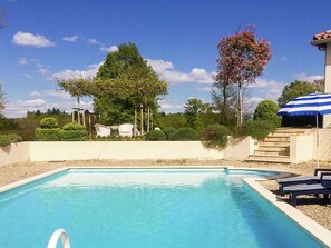 Piscine extérieure