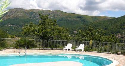 Cozy Cottage in Saint-pierre-de-colombier With Sauna