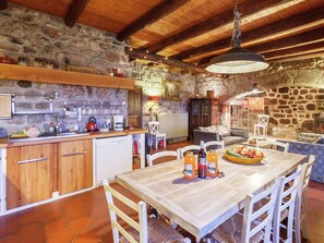 Dining - Charming Farmhouse in Cros-de-géorand With Swimming Pool (Cros-de-Georand)