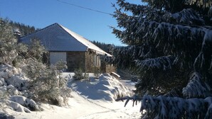 Exterior - Charming Farmhouse in Cros-de-géorand With Swimming Pool (Cros-de-Georand)