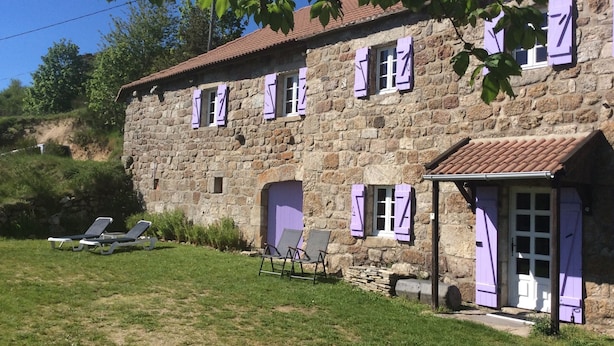 Exterior - Charming Farmhouse in Cros-de-géorand With Swimming Pool (Cros-de-Georand)