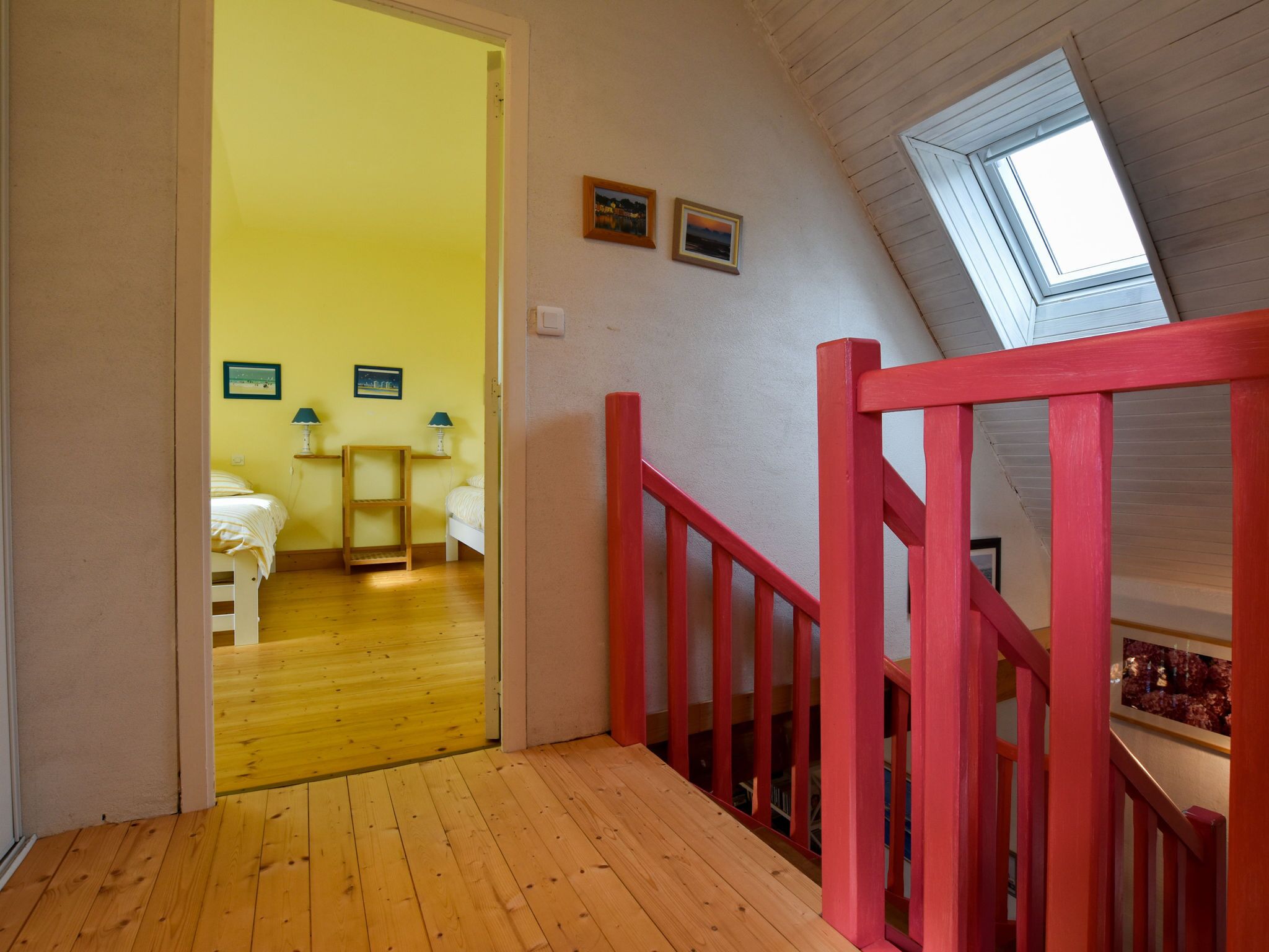 3 bedrooms, individually furnished