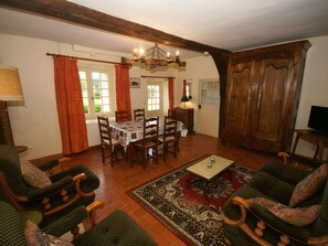 Living room - Stylish Holiday Home With Atmosphere and Character, in a Wooded Area (La Trinite-de-Reville)