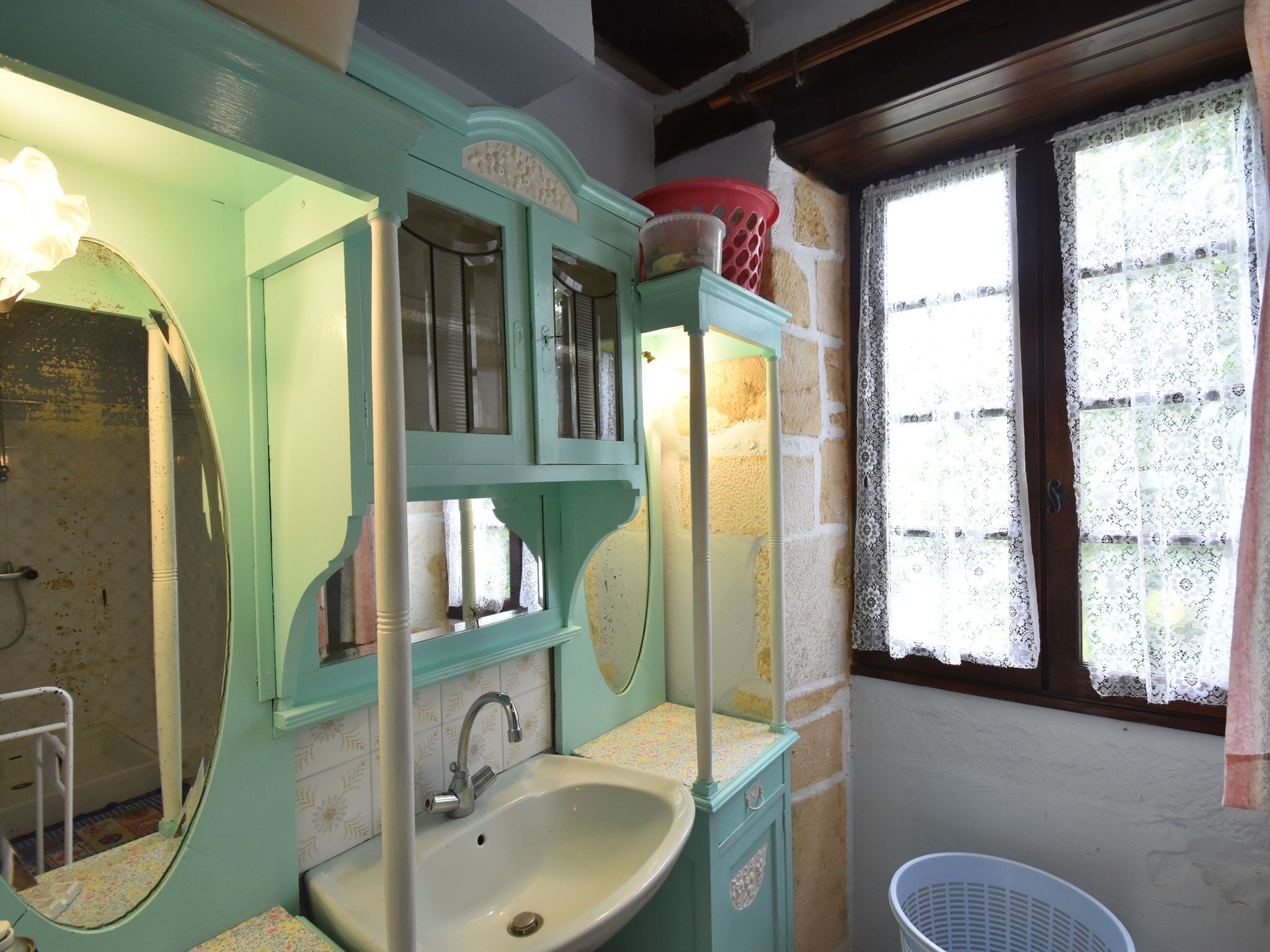 Bathroom | Shower