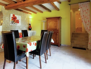 Dining - Luxury Apartment With Terrace, Sauna, Tennis, Pool (Saint-Preuil)