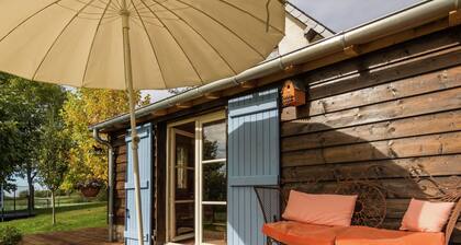Cozy Cottage in Saint-mesmin With Swimming Pool