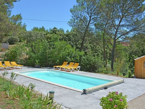 Palatial and Luxurious Villa With air Conditioning Near Beaucaire, Very Close to Pont du Gard