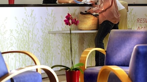 Unclassified image, 3 of 13, button - Comfortable Studio With Dishwasher in a Beautiful Residence (Antibes)