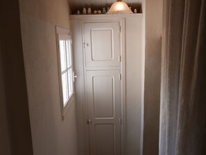 2 bedrooms - Attractive Holiday House in the French Ardèche (Juvinas)