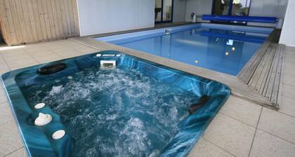Luxurious Villa With Private Pool in Moëlan-sur-mer
