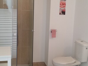 Apartment | Bathroom | Shower, towels - Nice Holiday Spot Near Extensive Beach on Beautiful Corsica (Santa-Maria-Poggio)