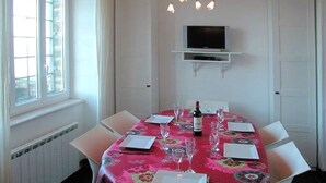 Unclassified image, 4 of 39, button - Luxurious Villa in Locquirec With Terrace (Locquirec)