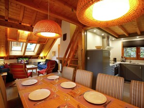 Dining - Luxurious Chalet in Oz With Terrace (Oz)