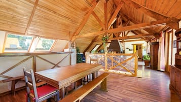 House | Dining