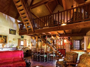 Dining - House With Huge Private Grounds in the Fine Surroundings of Labastide-du-vert (Labastide-du-Vert)