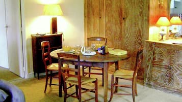 Tempat makan