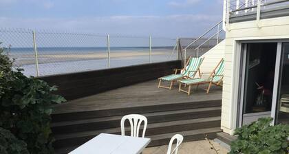 Modern Apartment In Agon-coutainville With Terrace