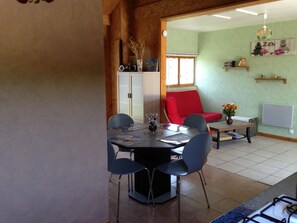 Dining - Quaint Holiday Home in La Haye-d'ectot With Garden (La Haye-d'Ectot)