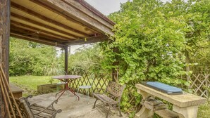 Unclassified image, 2 of 38, button - Charming Cottage in Devay With Illuminated Garden (Devay)